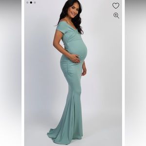 PINKBLUSH Maternity Photoshoot Gown/Dress